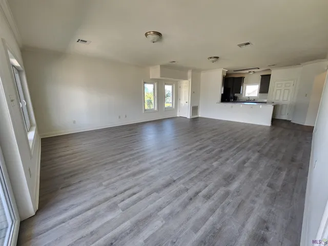 $490,000 | 411 Admiral Craik Drive, Unit 7, Grand Isle, LA 70358