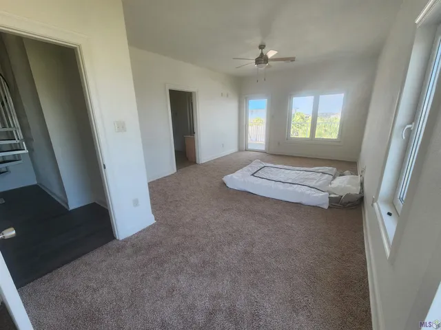 $490,000 | 411 Admiral Craik Drive, Unit 7, Grand Isle, LA 70358