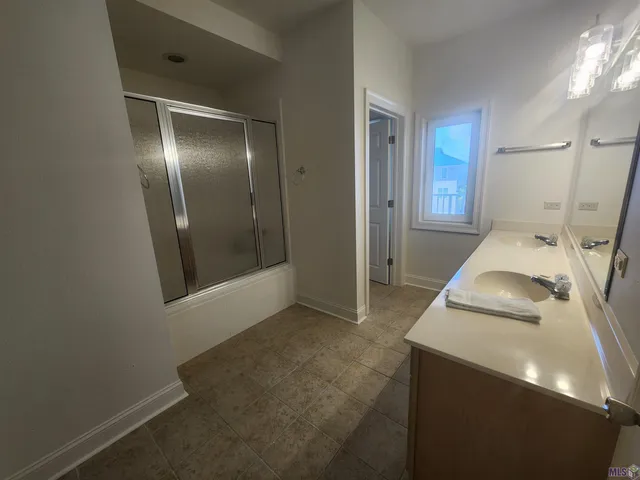 $490,000 | 411 Admiral Craik Drive, Unit 7, Grand Isle, LA 70358