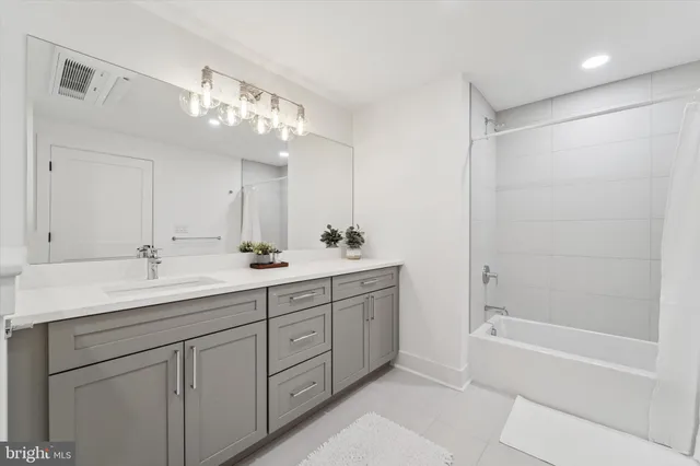 $1,150,000 | 25 North Ridge Avenue, Unit B, Ambler, PA 19002