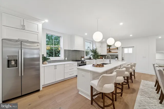 $1,150,000 | 25 North Ridge Avenue, Unit B, Ambler, PA 19002