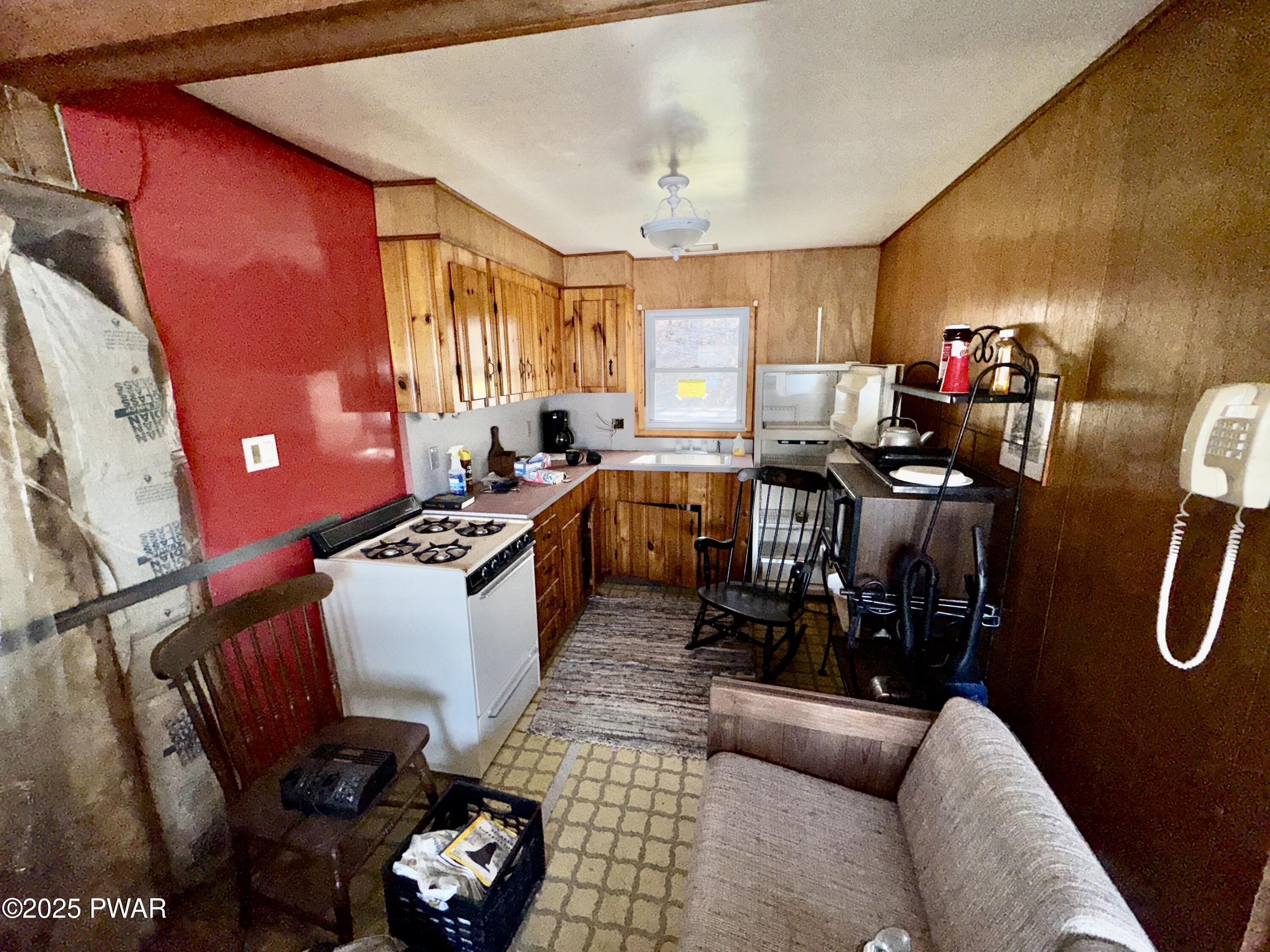 76 South Shore Road Pleasant Mount, PA 18453 - Photo 13 of 30 KITCHEN