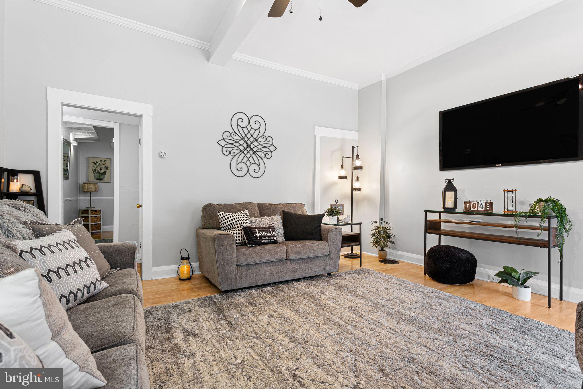 110 Potter Street Haddonfield, NJ 08033 - Photo 8 of 48 Living room - 1st floor unit