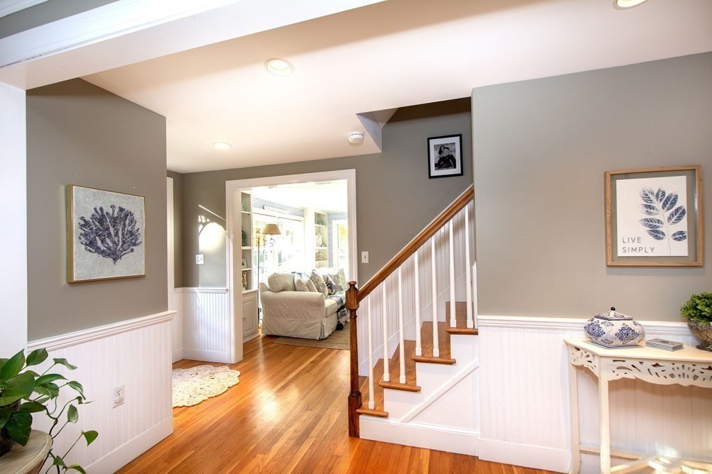 19 Hoover Road Hingham, MA 02043 - Photo 10 of 24 Gallery Image 10