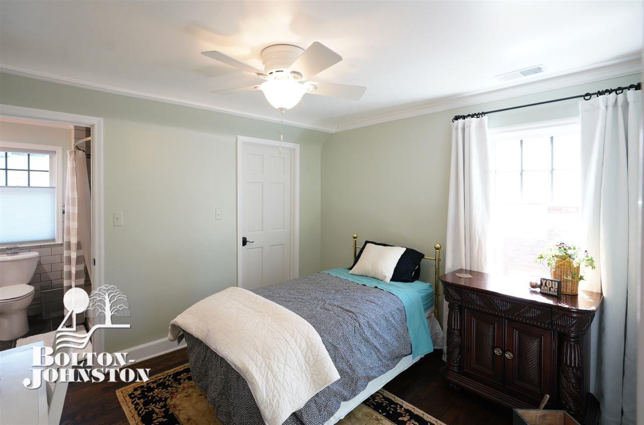308 Moran Road Grosse Pointe, MI 48236 - Photo 23 of 32 50016262-22.JPG
