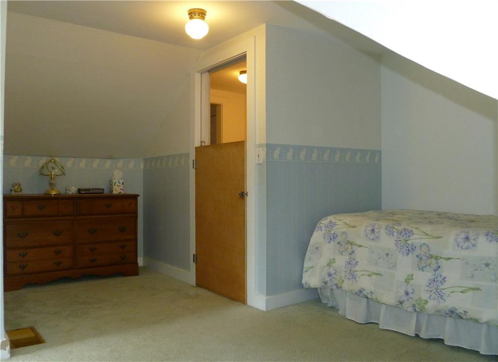 400 Cape Road Standish, ME 04084 - Photo 22 of 33 2nd floor bedroom