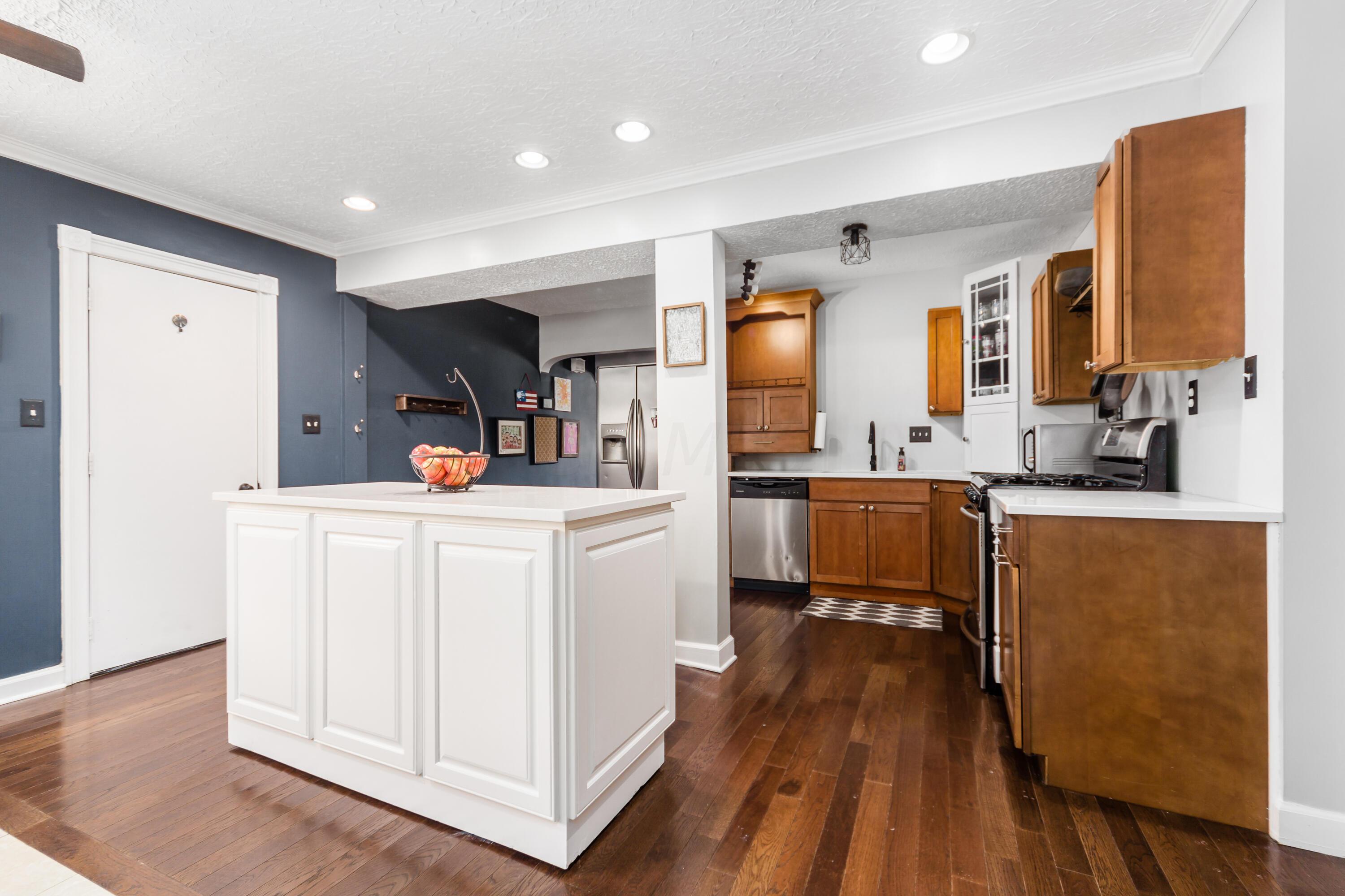 7300 Cook Road Powell, OH 43065 - Photo 10 of 35 Gallery Image 10