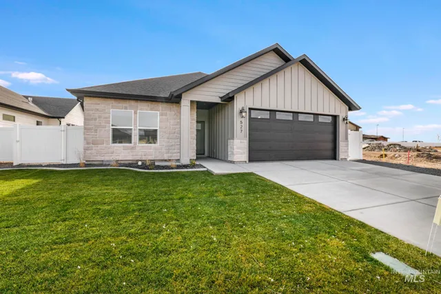 $509,000 | 527 Falling Leaf Lane, Twin Falls, ID 83301
