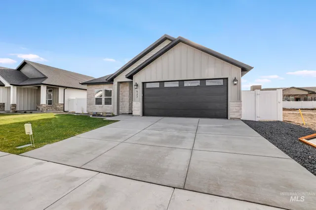 $509,000 | 527 Falling Leaf Lane, Twin Falls, ID 83301