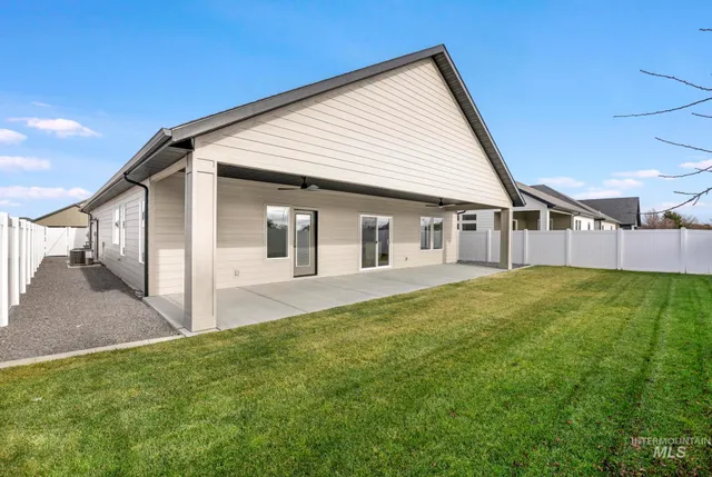 $509,000 | 527 Falling Leaf Lane, Twin Falls, ID 83301