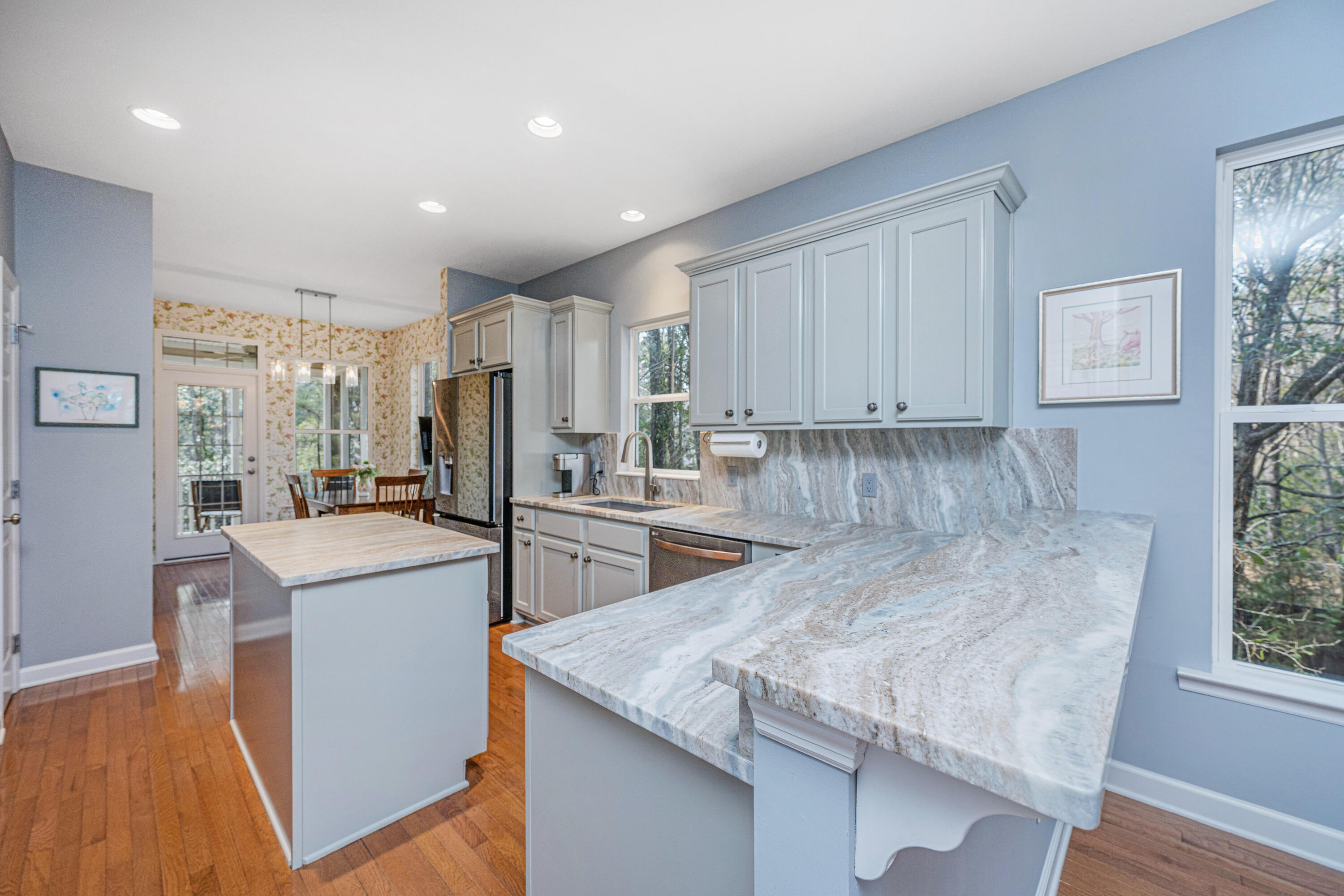 228 Fair Sailing Road Mount Pleasant, SC 29466 - Photo 12 of 85 228FairSailingRd016