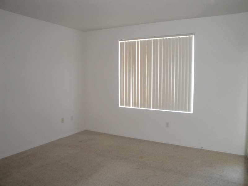 909 East Camelback Road, Unit 2023 Phoenix, AZ 85014 - Photo 4 of 9 bedroom