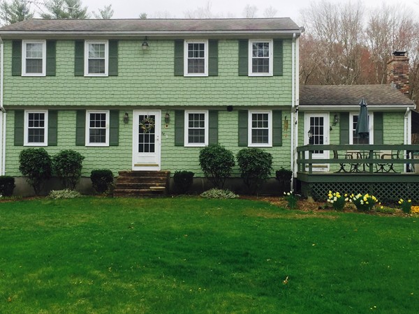 28 Rounsevell Drive Freetown, MA 02717 - Photo 1 of 24 Gallery Image 1