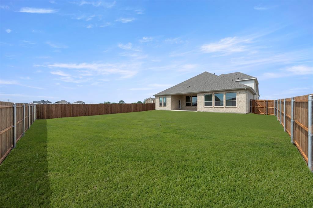 507 Pinnacles Court Forney, TX 75126 - Photo 27 of 31 27. 507 Pinnacles - Back (2)