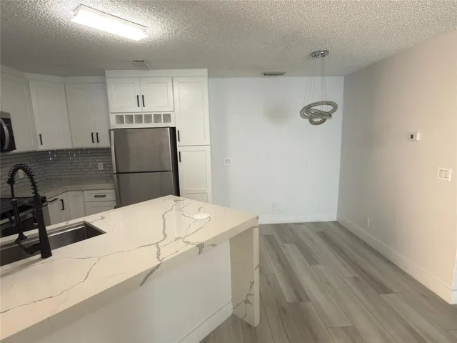 $1,800 | 3470 Pinewalk Drive North, Unit 214, Margate, FL 33063