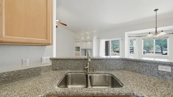 $570,000 | 3615 La Terraza Drive, Sierra Vista, AZ 85650