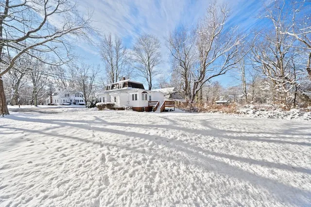 $499,900 | 535 Webster Street, Hanover, MA 02339