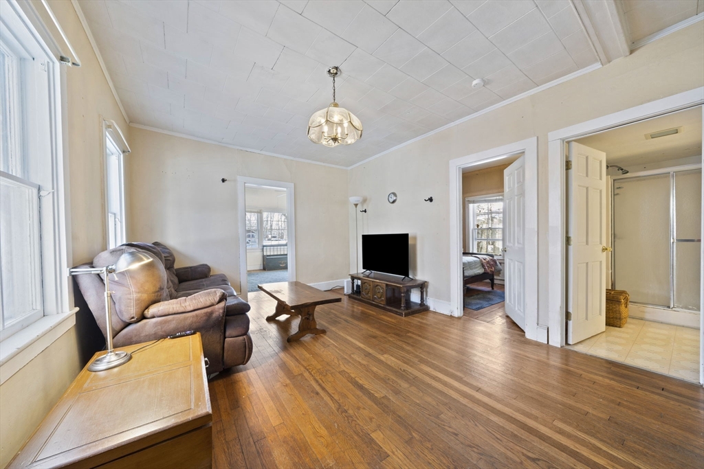 535 Webster Street Hanover, MA 02339 - Photo 8 of 15