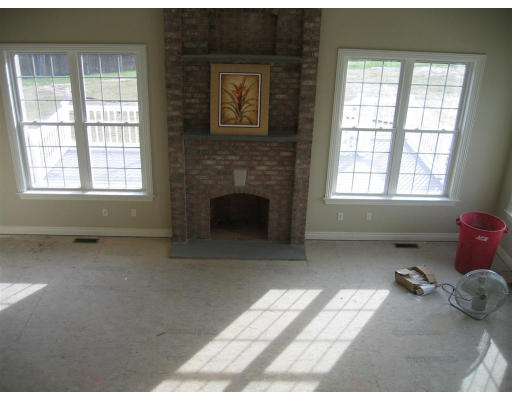 32 Ironwood Road Hudson, NH 03051 - Photo 21 of 28
