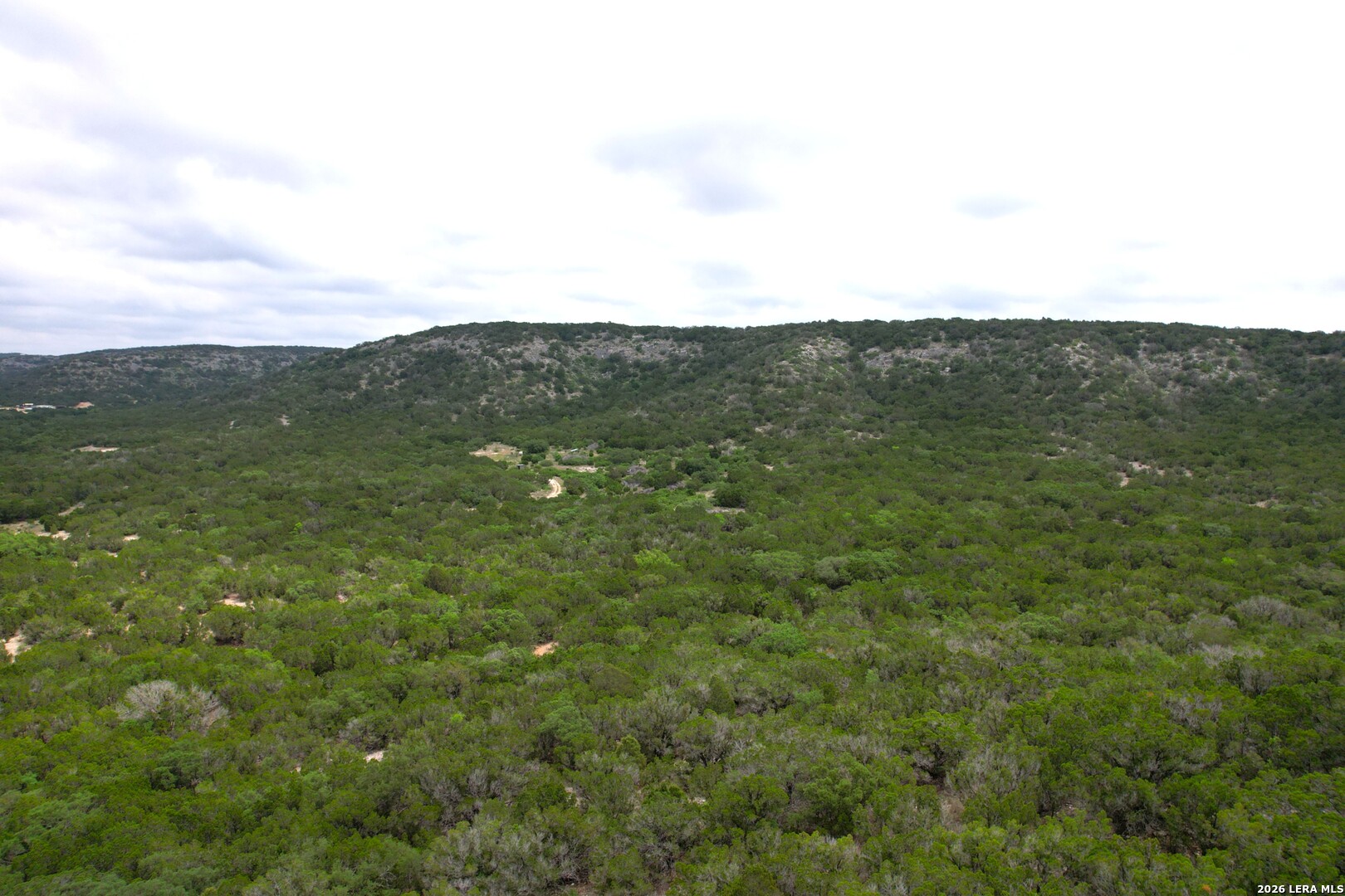 2190 Cr 650 Rocksprings Tx 78880 Del Rio, TX 78840 - Photo 42 of 62 a view of a lush green field