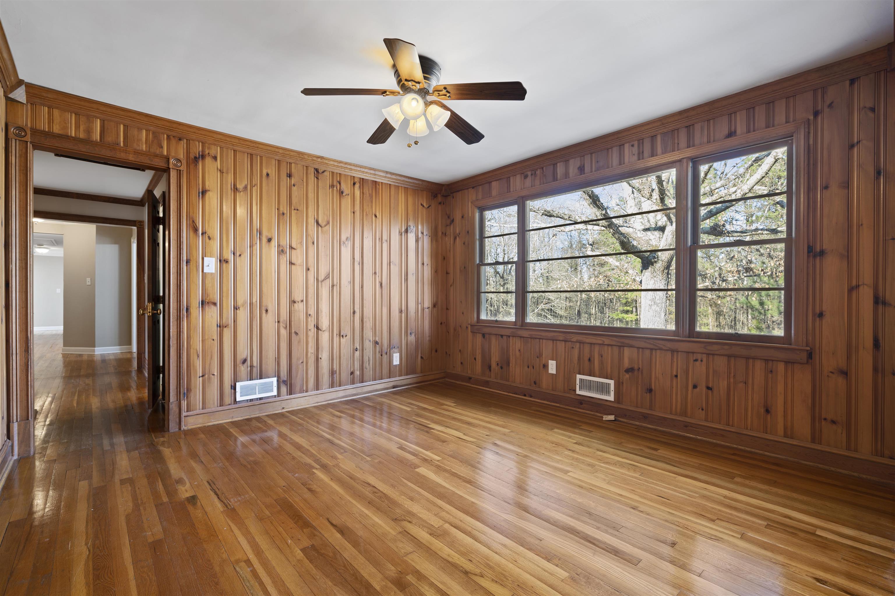 2049 Walnut Grove Road Roebuck, SC 29376 - Photo 11 of 36