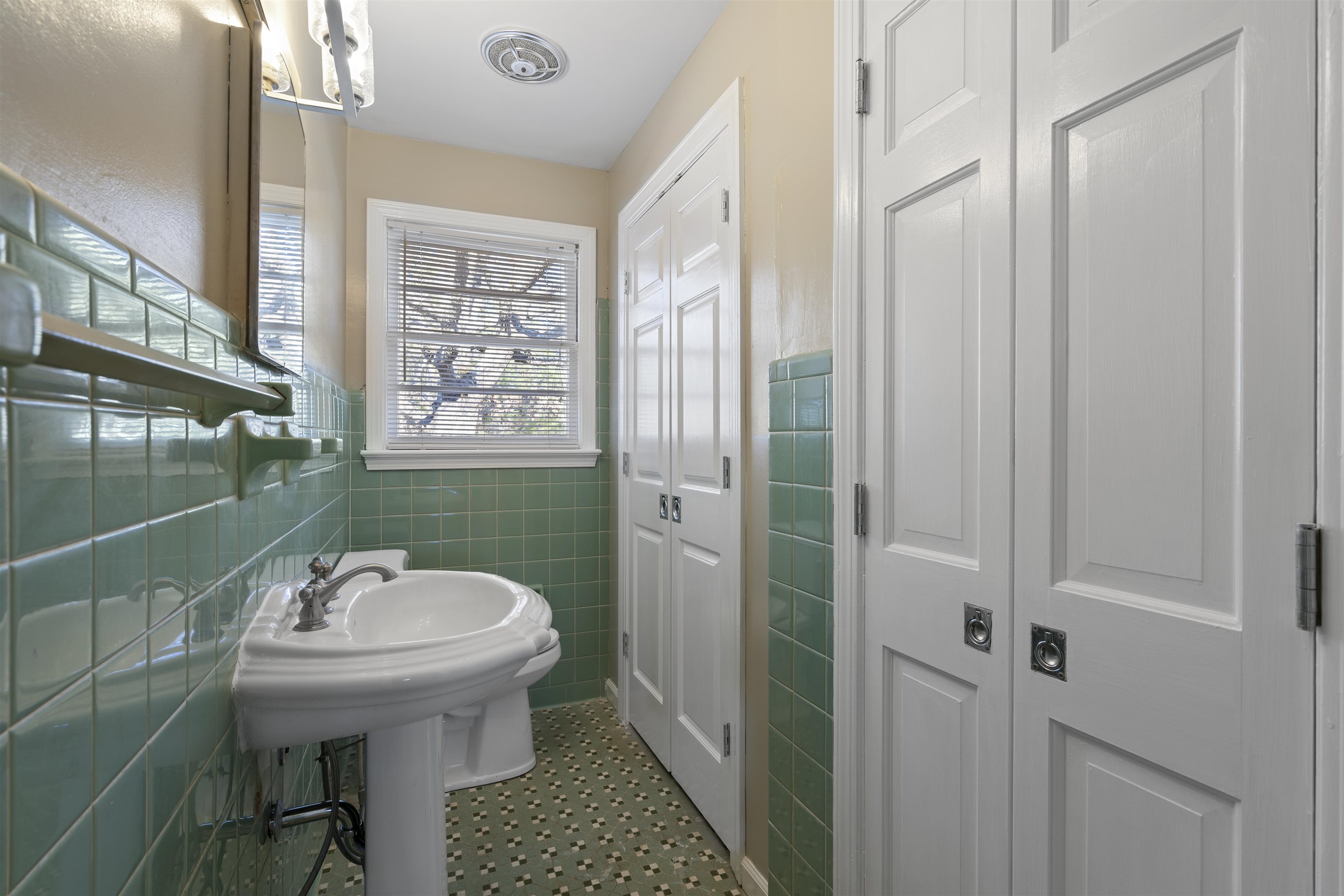 2049 Walnut Grove Road Roebuck, SC 29376 - Photo 18 of 36