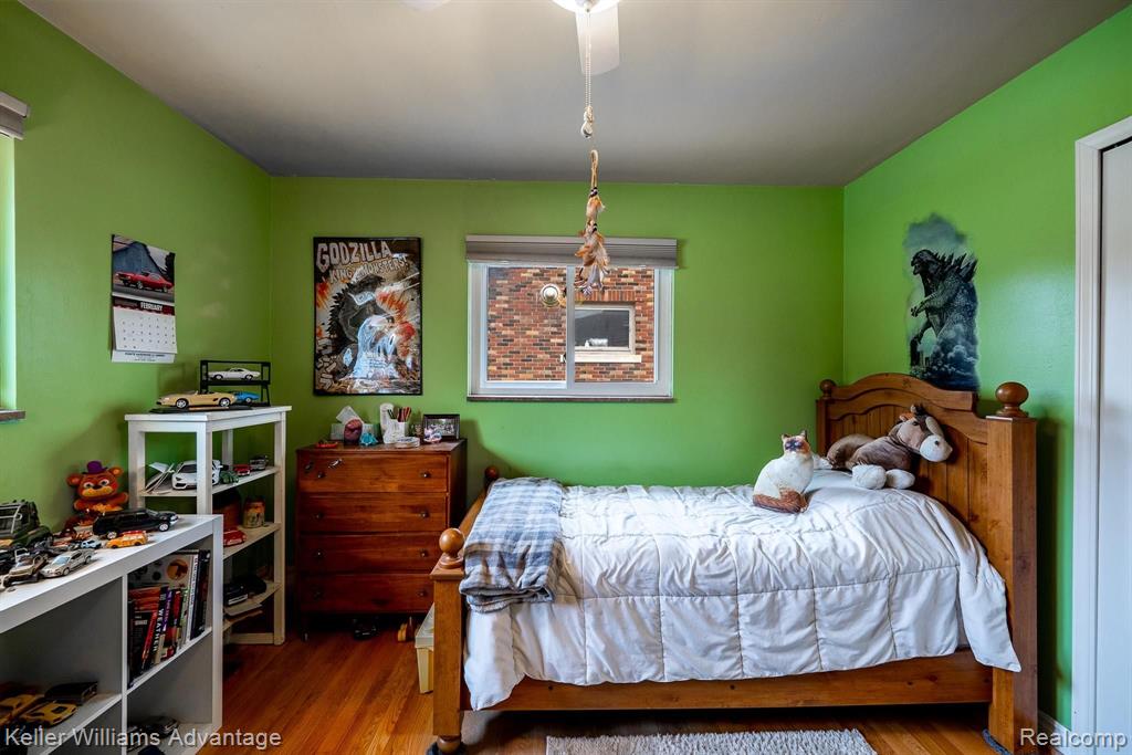 945 Barrington Road Grosse Pointe Park, MI 48230 - Photo 25 of 41