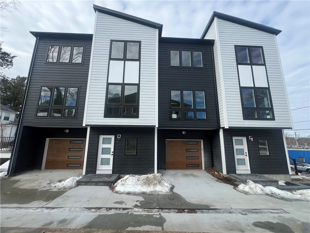 152 Colonial Road, Unit 152 Providence, RI 02906 - Photo 1 of 37