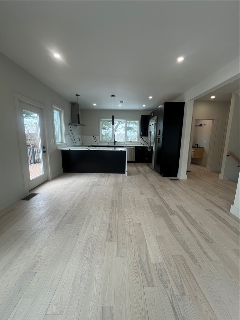 152 Colonial Road, Unit 152 Providence, RI 02906 - Photo 14 of 37