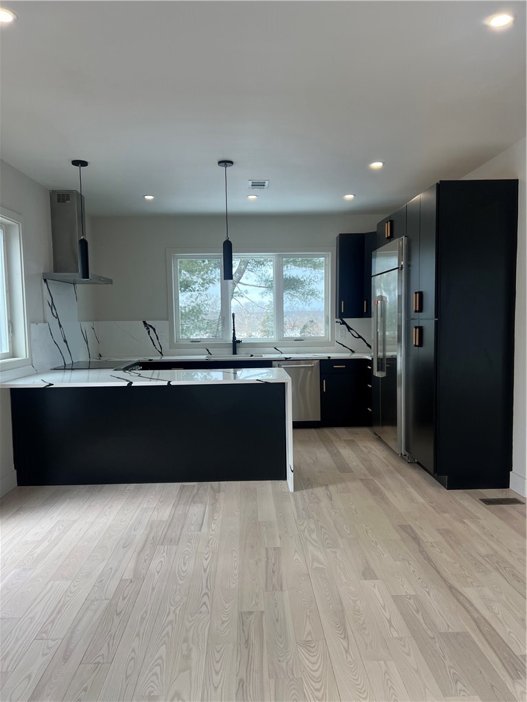 152 Colonial Road, Unit 152 Providence, RI 02906 - Photo 15 of 37