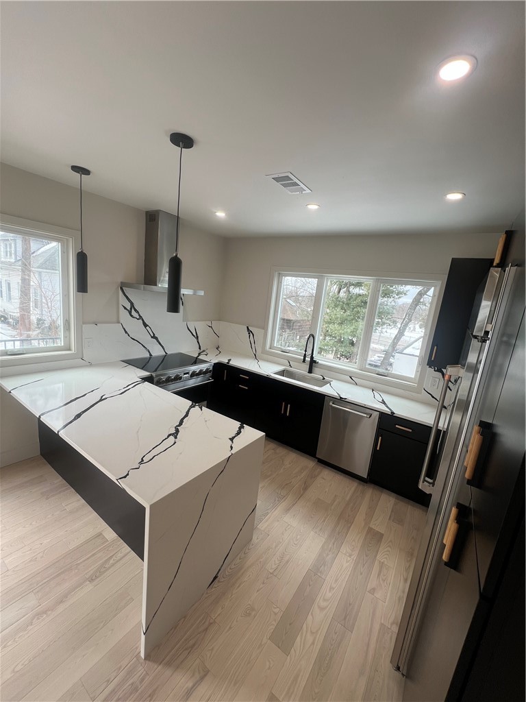 152 Colonial Road, Unit 152 Providence, RI 02906 - Photo 21 of 37