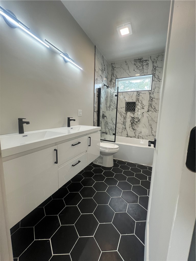 152 Colonial Road, Unit 152 Providence, RI 02906 - Photo 31 of 37