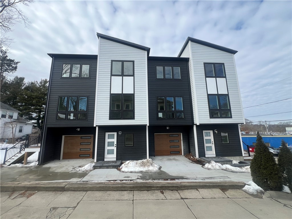 152 Colonial Road, Unit 152 Providence, RI 02906 - Photo 5 of 37