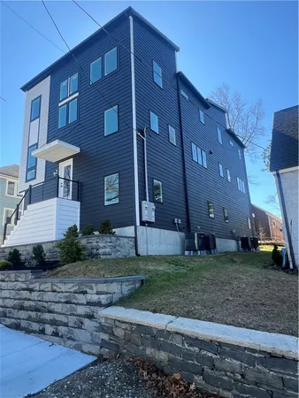 $829,000 | 152 Colonial Road, Unit 152, Providence, RI 02906