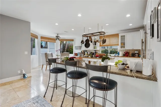 $18,000 | 1530 Eighth Street, Manhattan Beach, CA 90266