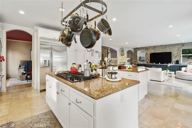 $18,000 | 1530 Eighth Street, Manhattan Beach, CA 90266