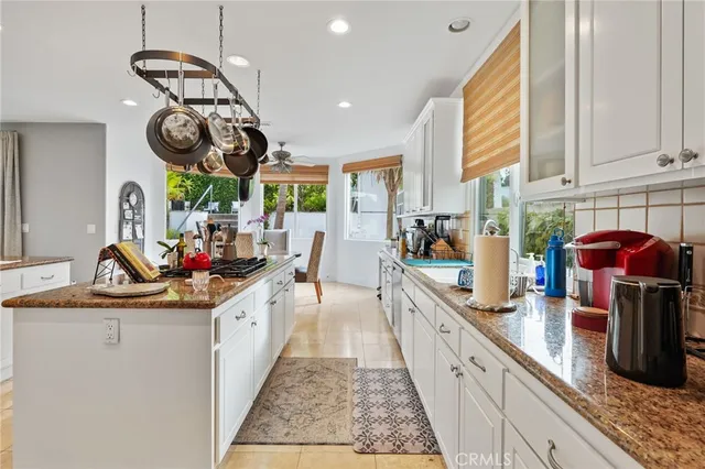 $18,000 | 1530 Eighth Street, Manhattan Beach, CA 90266