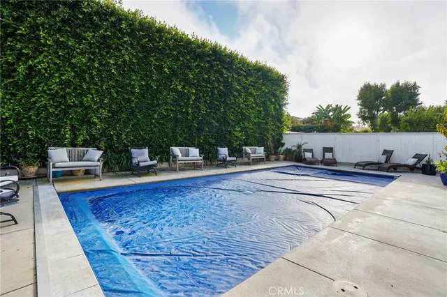 $18,000 | 1530 Eighth Street, Manhattan Beach, CA 90266