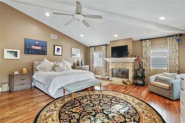 $18,000 | 1530 Eighth Street, Manhattan Beach, CA 90266