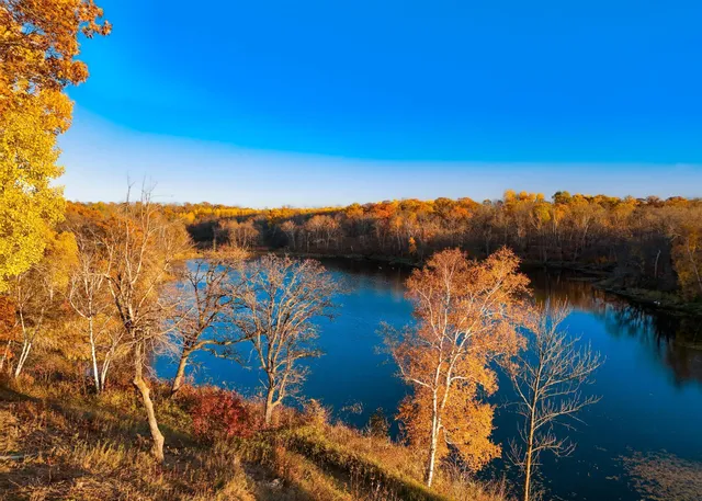 $990,000 | 30871 Sunset Road, Detroit Lakes, MN 56501