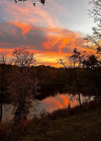 $990,000 | 30871 Sunset Road, Detroit Lakes, MN 56501