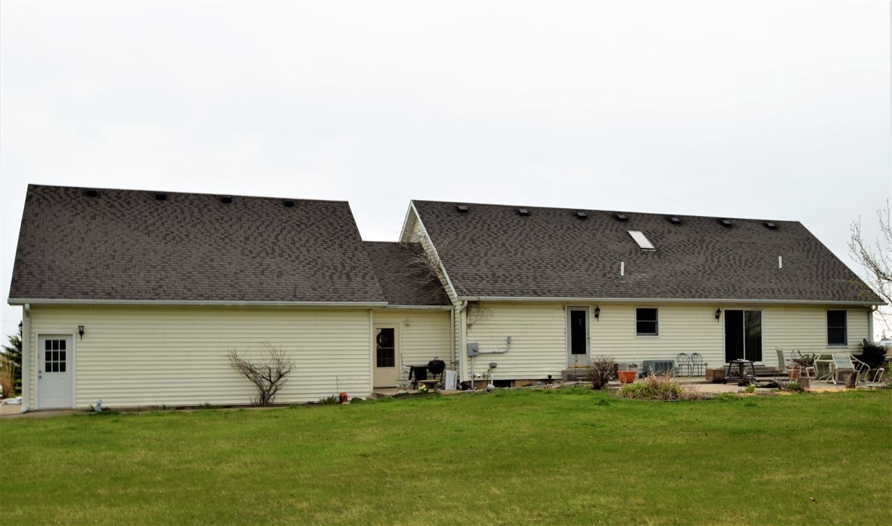 15530 Indianapolis Road Yoder, IN 46798 - Photo 2 of 2