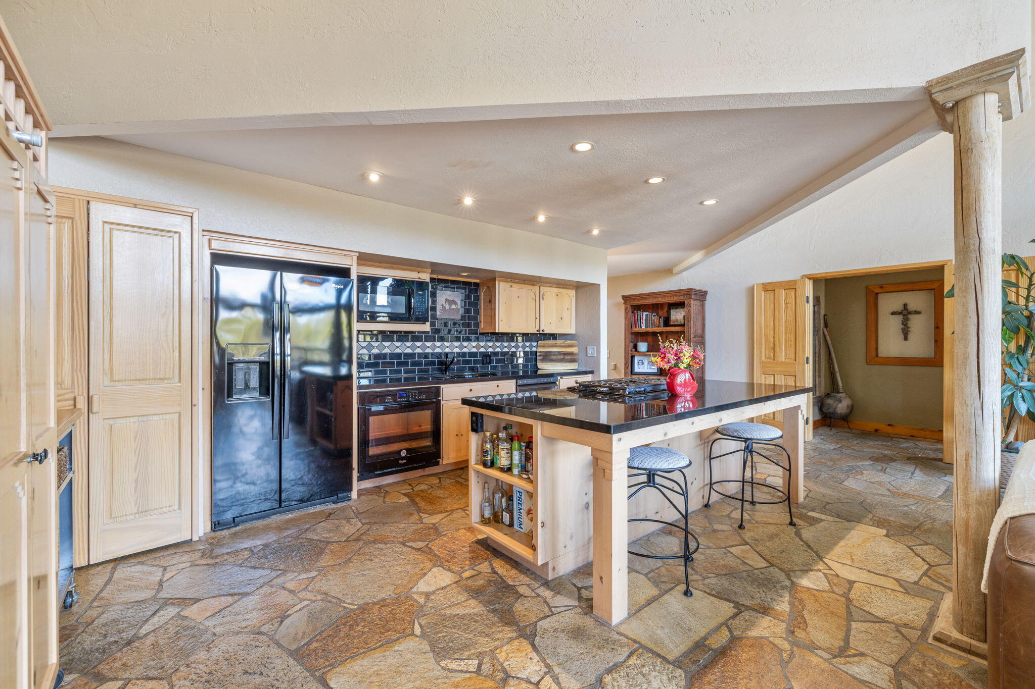 36958 Goldshot Creek Road Mountain Center, CA 92561 - Photo 17 of 70 45-web-or-mls-2H8A8511