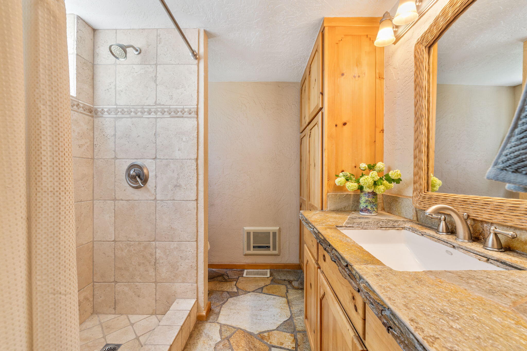 36958 Goldshot Creek Road Mountain Center, CA 92561 - Photo 32 of 70 42-web-or-mls-2H8A8571