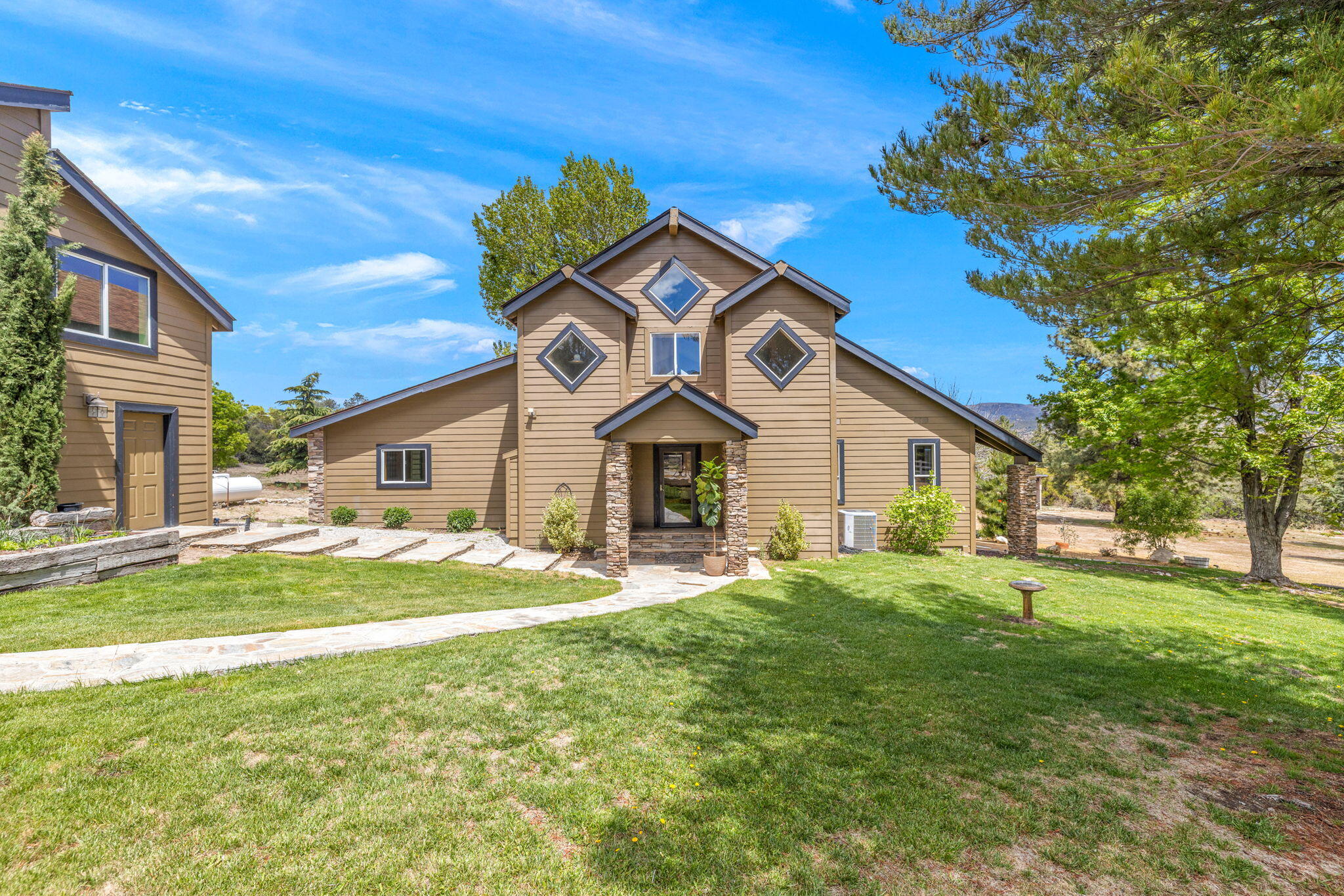 36958 Goldshot Creek Road Mountain Center, CA 92561 - Photo 4 of 70 10-web-or-mls-2H8A8712