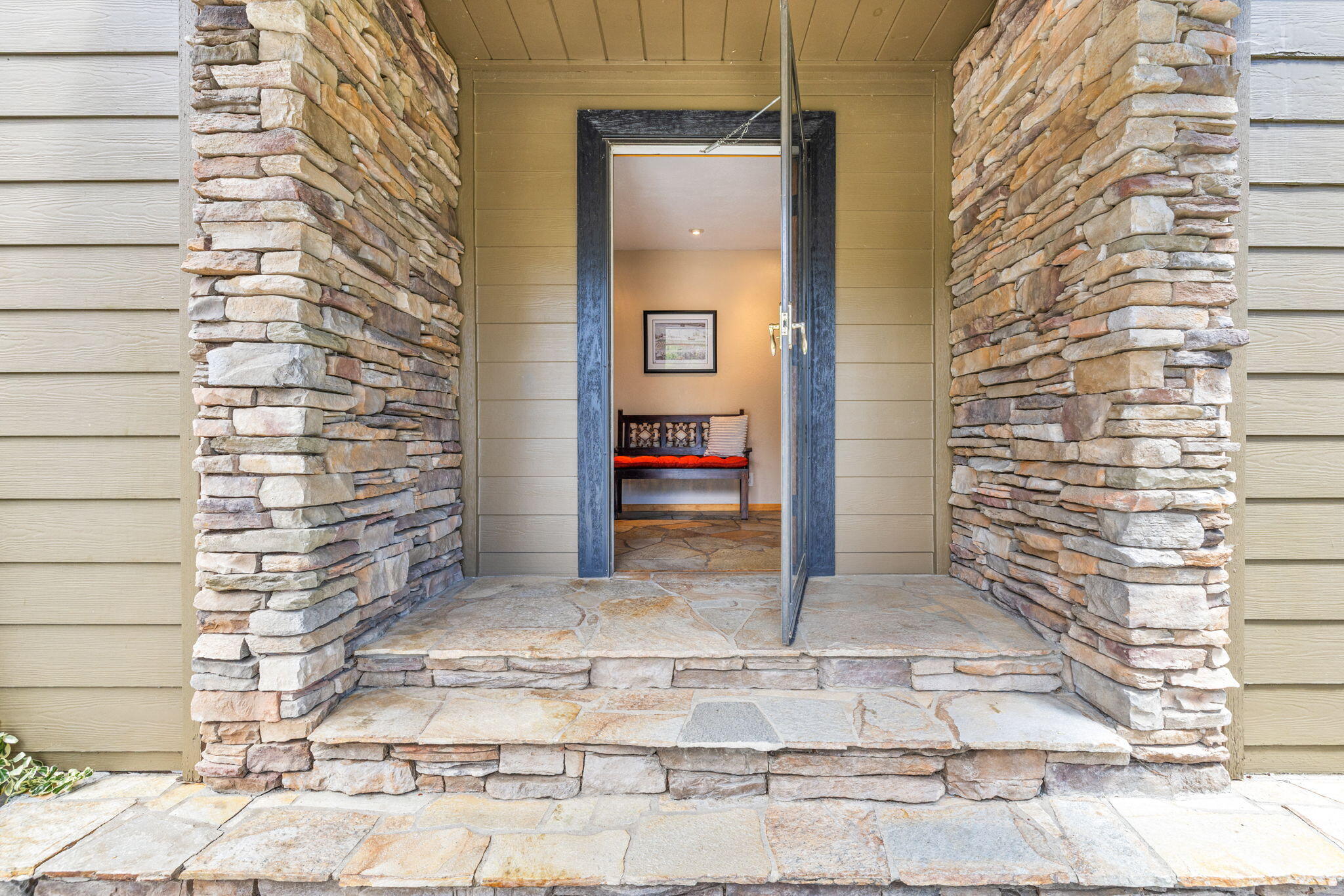 36958 Goldshot Creek Road Mountain Center, CA 92561 - Photo 5 of 70 52-web-or-mls-2H8A8707