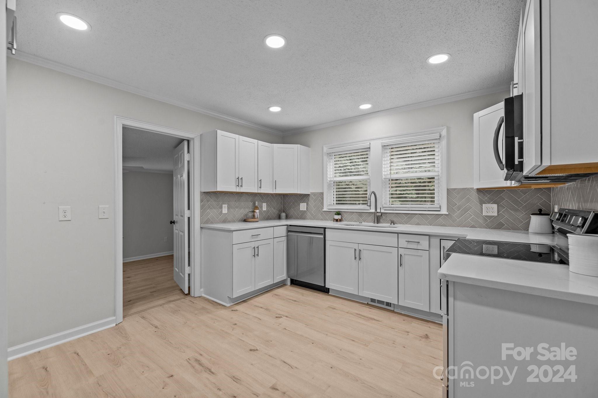 1660 Merritt Road Fort Mill, SC 29715 - Photo 14 of 33 Gallery Image 14