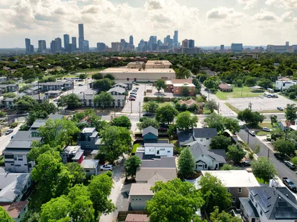 $790,000 | 1905 Pennsylvania Avenue, Unit A & B, Austin, TX 78702