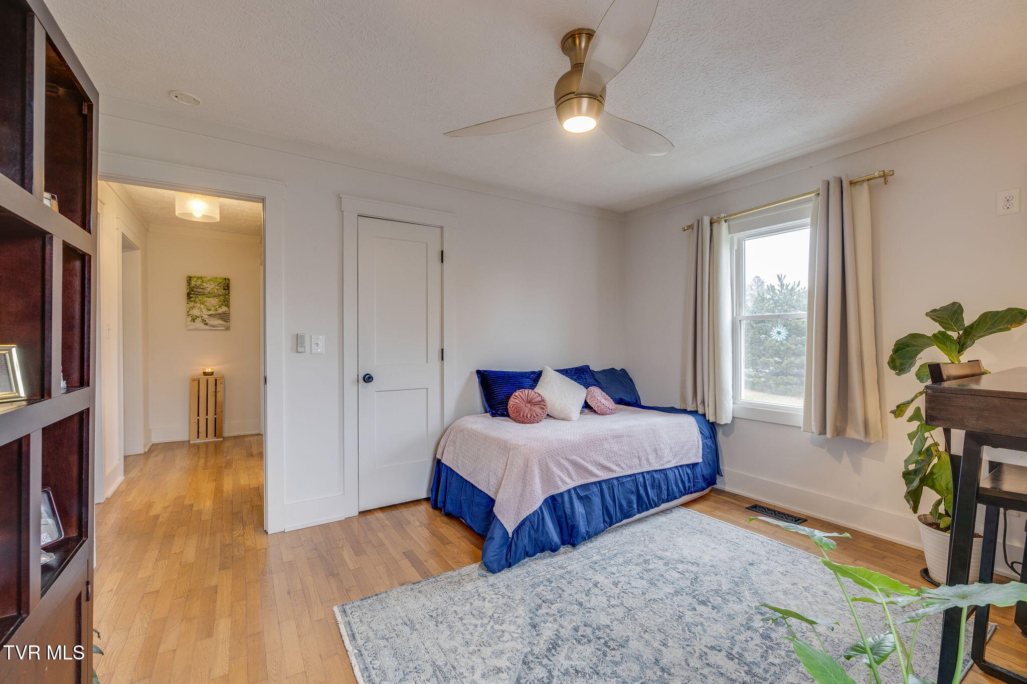 141 Cooks Valley Road Kingsport, TN 37664 - Photo 18 of 24 019