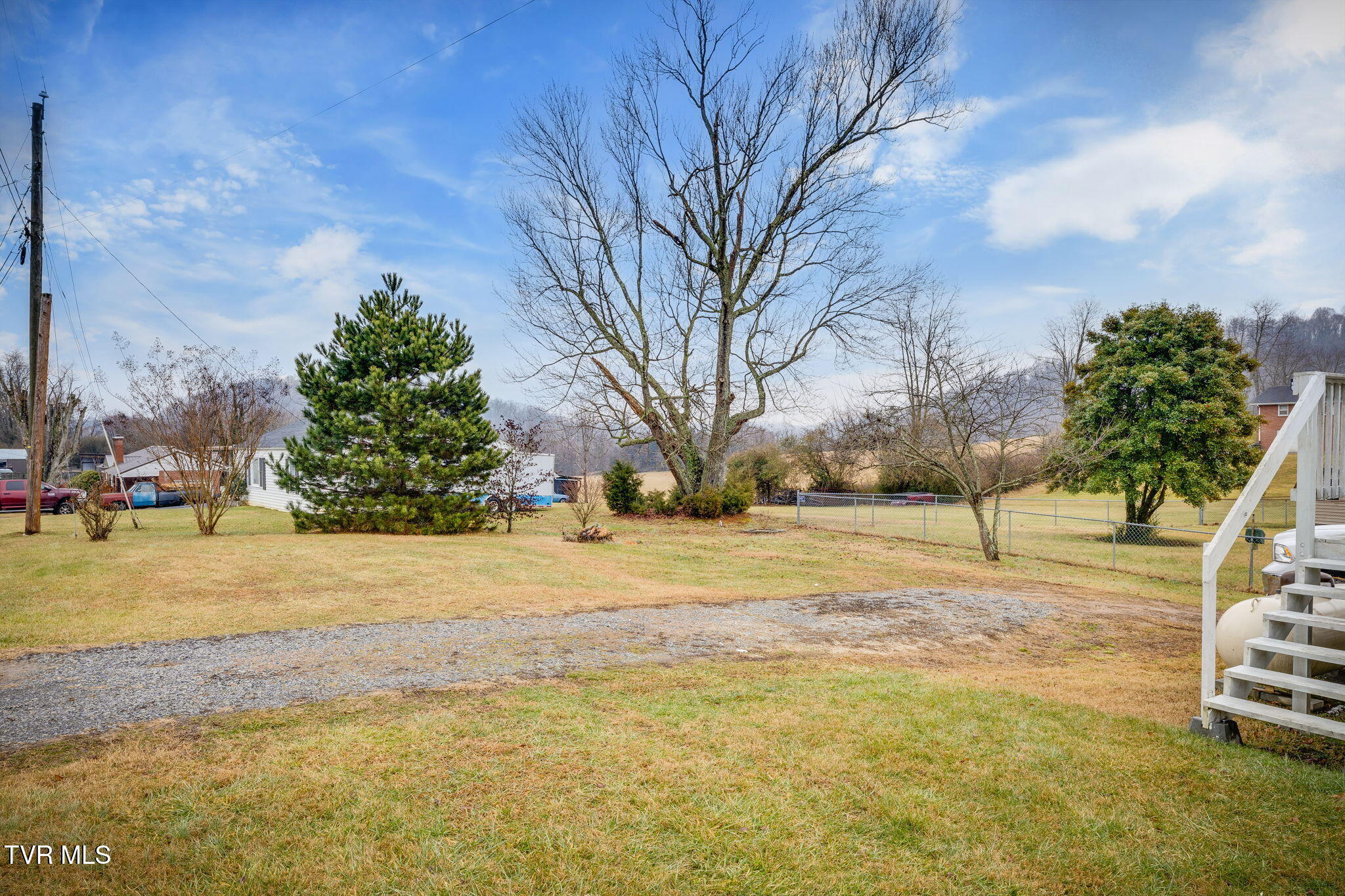 141 Cooks Valley Road Kingsport, TN 37664 - Photo 22 of 24 023